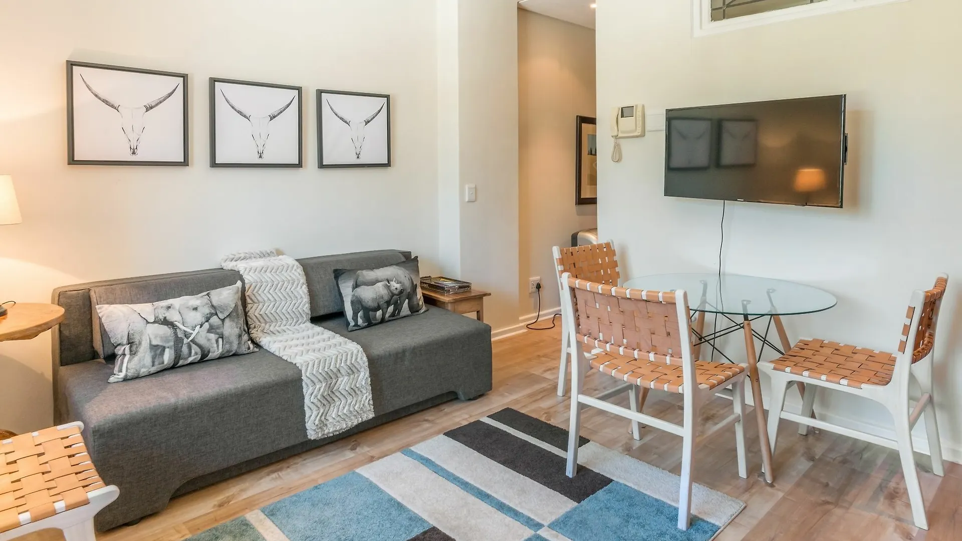 Market House Gem Suite Κέιπ Τάουν 0*,